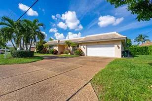4471 NE 25th Ave, Lighthouse Point, FL 33064 - Photo 3