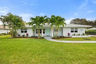337 Fairway N, Tequesta, FL 33469 - Photo 1