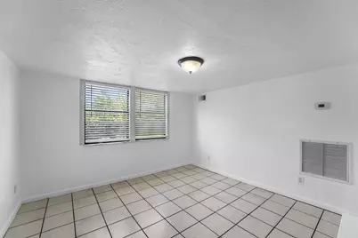 3166 SE Hawthorne Street, Stuart, FL 34997 - Photo 9