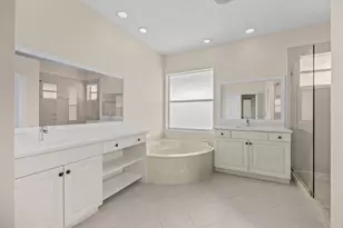 11179 SW Wyndham Way, Port Saint Lucie, FL 34987 - Photo 41