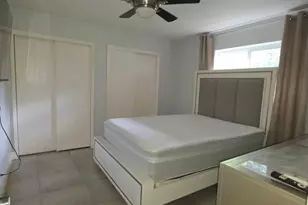 690 NW 68th Ave, Plantation, FL 33317 - Photo 11