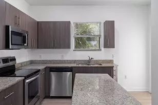 105 2nd St, Lake Park, FL 33403 - Photo 7