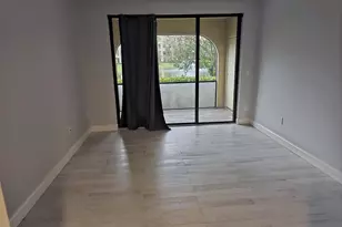300 Uno Lago Dr, Juno Beach, FL 33408 - Photo 11