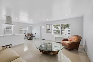 471 Capri J, Delray Beach, FL 33484 - Photo 9