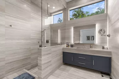 111 Via Palacio, Palm Beach Gardens, FL 33418 - Photo 21