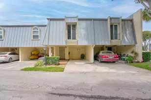 390 Golfview Rd, North Palm Beach, FL 33408 - Photo 1