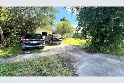 3999 NW 36th Street, Lauderdale Lakes, FL 33309 - Photo 25