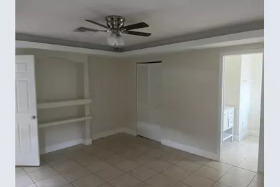 702 SW Amber Terrace, Port Saint Lucie, FL 34953 - Photo 5