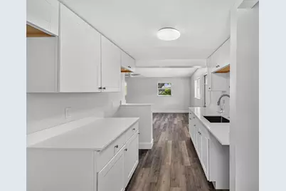 1025 W 7th Street, Riviera Beach, FL 33404 - Photo 11