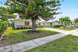 1025 W 7th St, Riviera Beach, FL 33404 - Photo 29