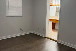 2518 SE Harrison St, Stuart, FL 34997 - Photo 17