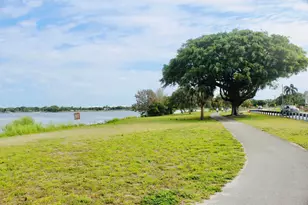 2440 Lake Osborne Dr, Lake Worth Beach, FL 33461 - Photo 35