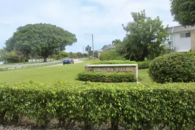2440 Lake Osborne Drive #105, Lake Worth Beach, FL 33461 - Photo 1