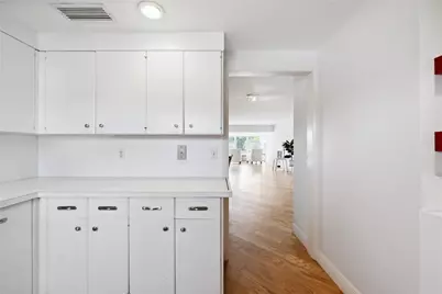 818 SE 4th Street #201, Fort Lauderdale, FL 33301 - Photo 15