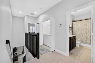9523 SW Merlin Ct, Stuart, FL 34997 - Photo 17