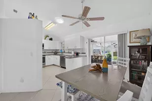 1060 NW Tuscany Dr, Port Saint Lucie, FL 34986 - Photo 27