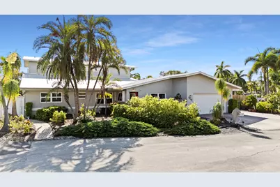 2108 NE 24th Street, Wilton Manors, FL 33305 - Photo 1