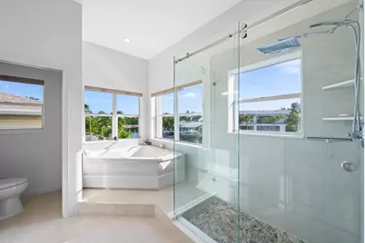 2108 NE 24th Street, Wilton Manors, FL 33305 - Photo 39