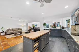 2108 NE 24th St, Wilton Manors, FL 33305 - Photo 23