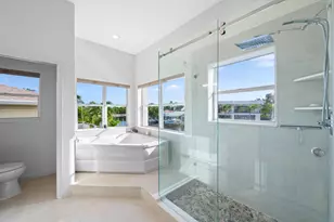 2108 NE 24th St, Wilton Manors, FL 33305 - Photo 41
