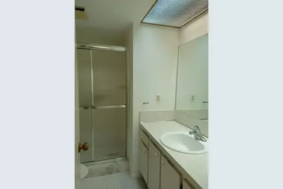 4640 Lucerne Lakes Boulevard W #307, Lake Worth, FL 33467 - Photo 25