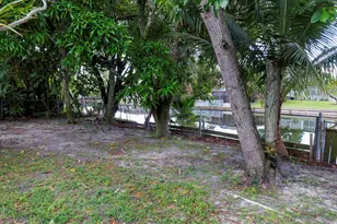 7654 Granada Blvd, Miramar, FL 33023 - Photo 15