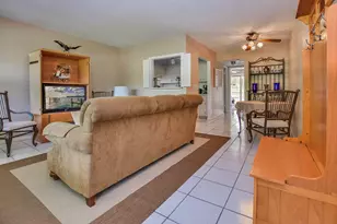 18 Markham A, Deerfield Beach, FL 33442 - Photo 3