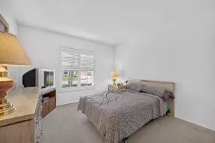 827 NW Greenwich Ct, Port Saint Lucie, FL 34983 - Photo 25