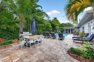 1123 NE 14th Ave, Fort Lauderdale, FL 33304 - Photo 11