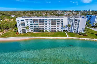 1542 Jupiter Cove Drive #104, Jupiter, FL 33469 - Photo 3