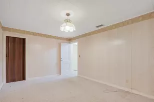 525 51st St, West Palm Beach, FL 33407 - Photo 27