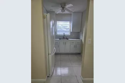 17 Cambridge A, West Palm Beach, FL 33417 - Photo 7
