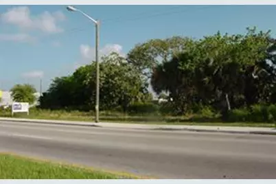 1119 45th Street, Mangonia Park, FL 33407 - Photo 1