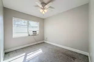 703 N 25th St, Fort Pierce, FL 34947 - Photo 11