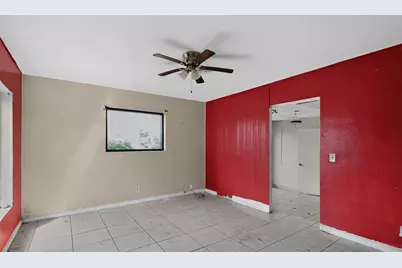 2740 NW 2nd Street, Boynton Beach, FL 33435 - Photo 9