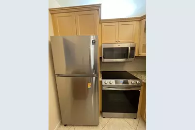 255 Suffolk G #255, Boca Raton, FL 33434 - Photo 5