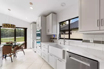 21452 Bridge View Drive, Boca Raton, FL 33428 - Photo 13