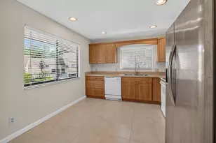 5621 Coach House Cir, Boca Raton, FL 33486 - Photo 9