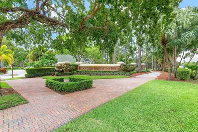5621 Coach House Circle, Boca Raton, FL 33486 - Photo 19