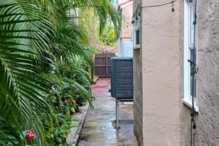 517 31st St, West Palm Beach, FL 33407 - Photo 5