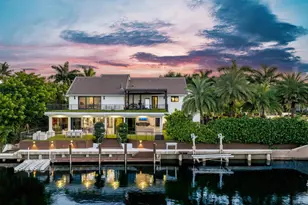 737 NE Boca Bay Colony Dr, Boca Raton, FL 33487 - Photo 1