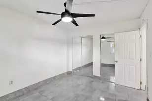 8301 Sands Point Blvd, Tamarac, FL 33321 - Photo 15