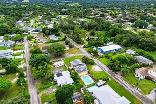 4329 Whispering Pines Rd, West Palm Beach, FL 33406 - Photo 33