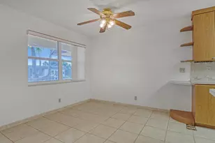 122 Stratford I, West Palm Beach, FL 33417 - Photo 9