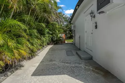 1717 SW 14th Street, Fort Lauderdale, FL 33312 - Photo 37