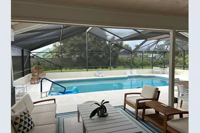 934 SE Atlantus Avenue, Port Saint Lucie, FL 34983 - Photo 7