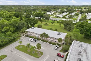18081 SE Country Club Dr, Jupiter, FL 33469 - Photo 51