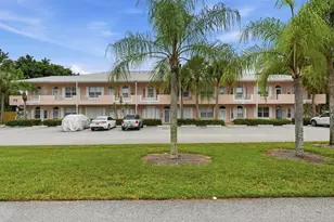 18081 SE Country Club Dr, Jupiter, FL 33469 - Photo 7