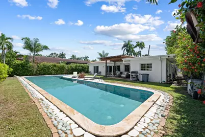 1311 Pierce Street, Hollywood, FL 33019 - Photo 21