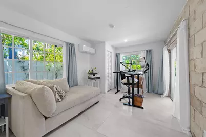 1311 Pierce Street, Hollywood, FL 33019 - Photo 5